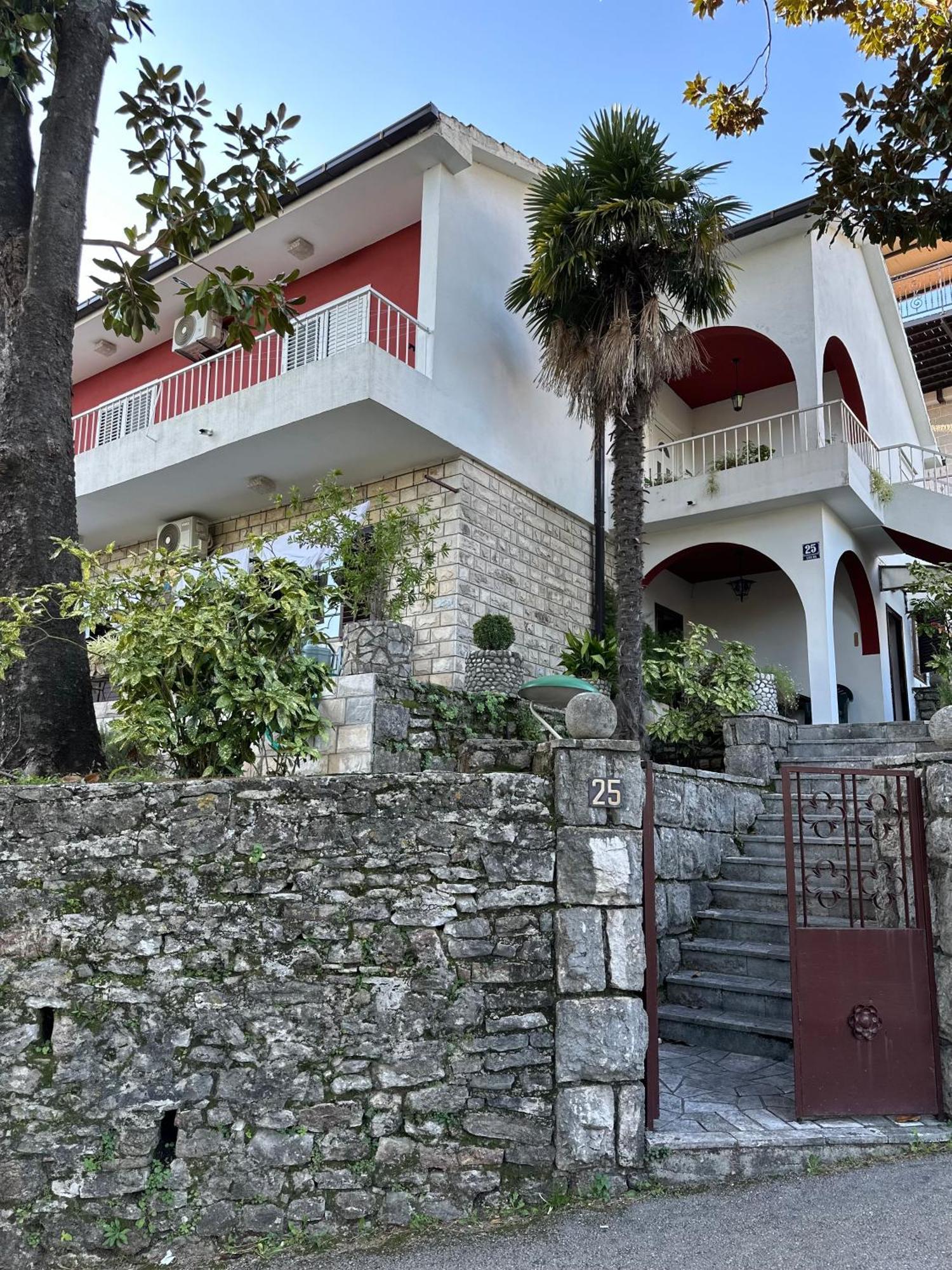 Studio Apartment Palma Херцег-Нови Экстерьер фото